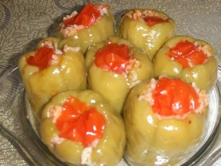 Çiğden Zeytinyağlı Biber Dolması Tarifi ve Malzemeleri Çiğden Zeytinyağlı Biber Dolması Tarifi ve Malzemeleri